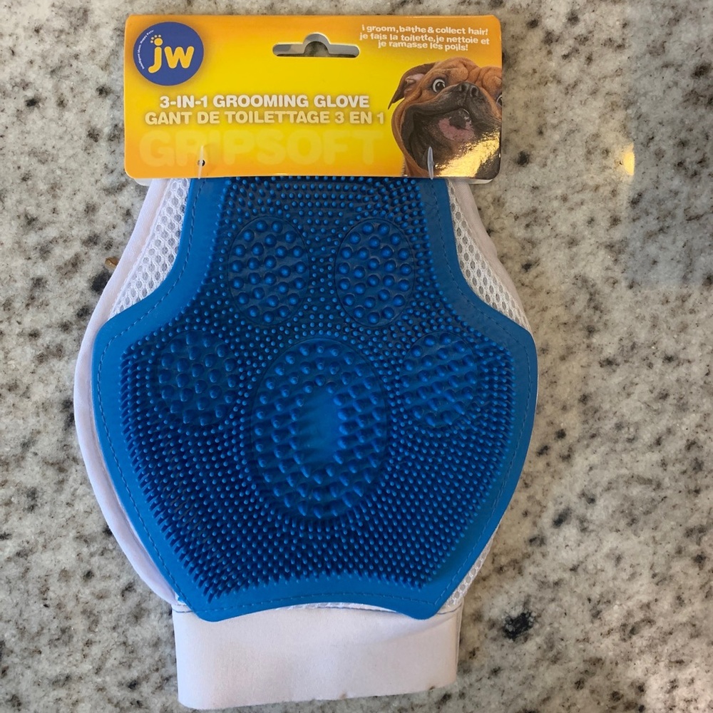 JW 3-In-1 Dog Grooming Glove